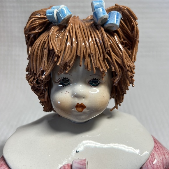 Zampiva Ceramic Sitting Doll Figure from Italy - Picture 4 of 5